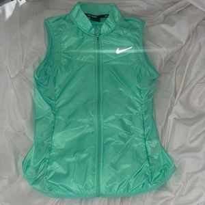 Nike vest